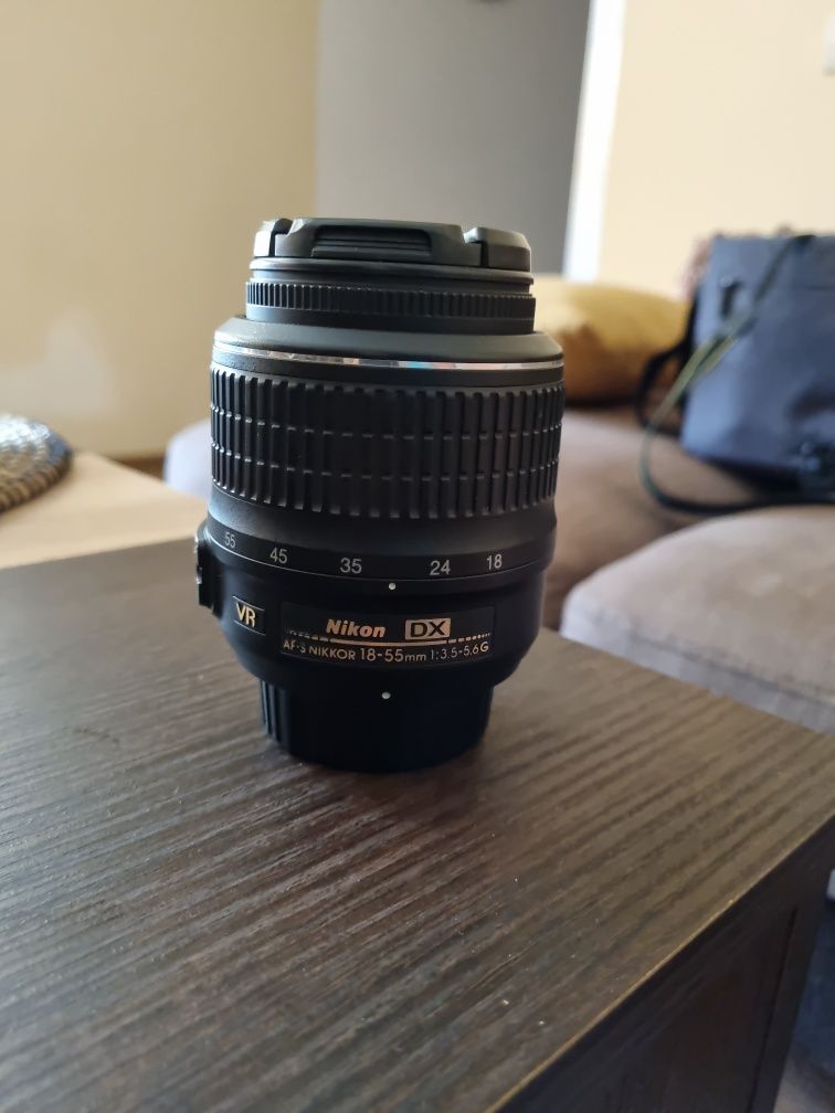 Nikon D3300 cu 3 obiective