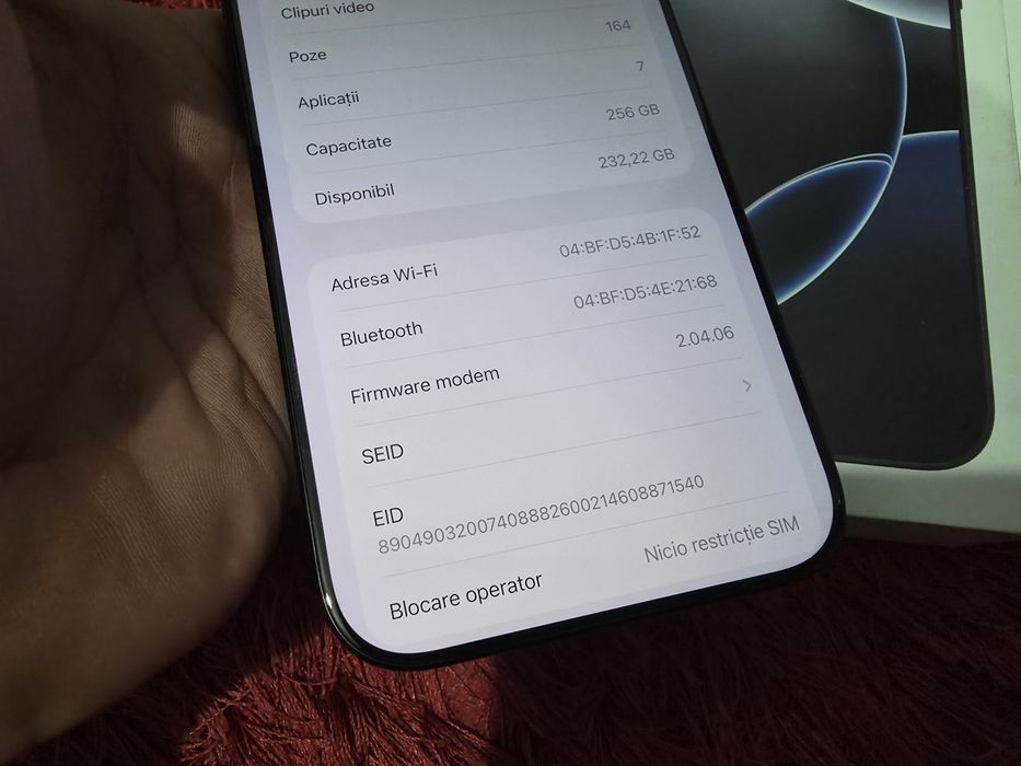 -Iphone 16Pro Max, ca Nou, 256Gb, 8Ram, Bat: 100%-126 cicluri incarcar