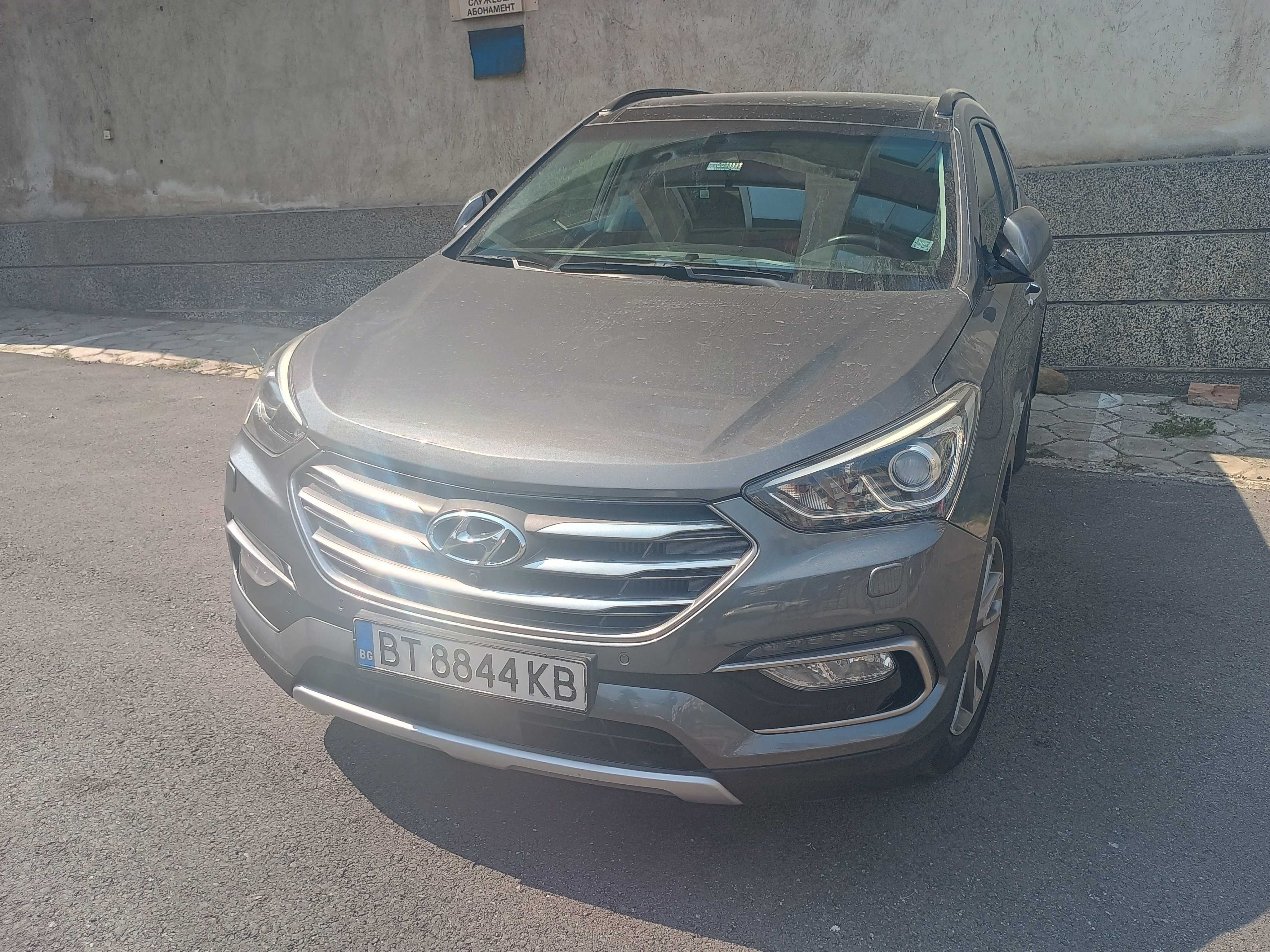 Продава се лек автомобил Hyundai Santa Fe, 2016 г.