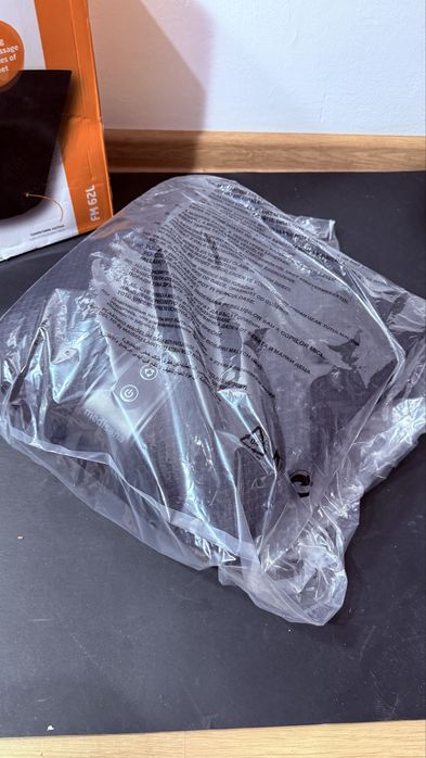 Aparat de masaj pentru picioare