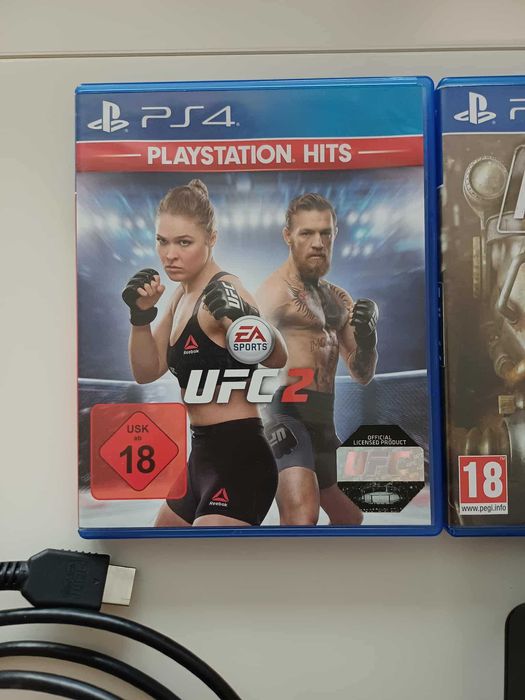 Vand consola Ps4 Slim 1 TB