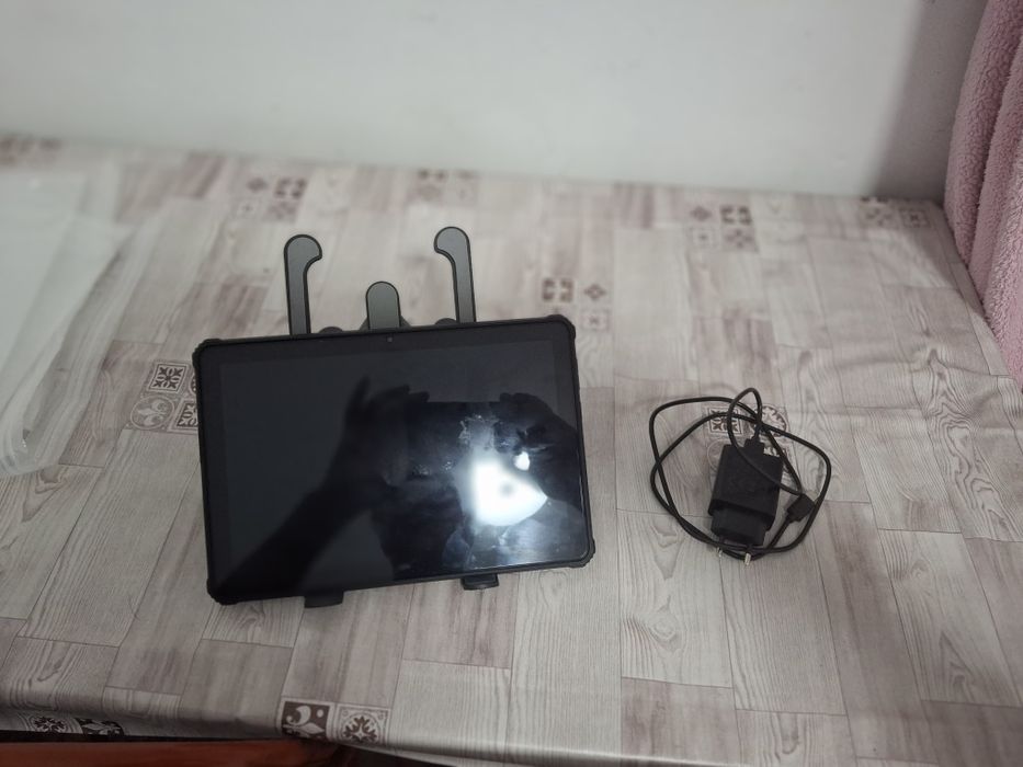 Продам планшет новый