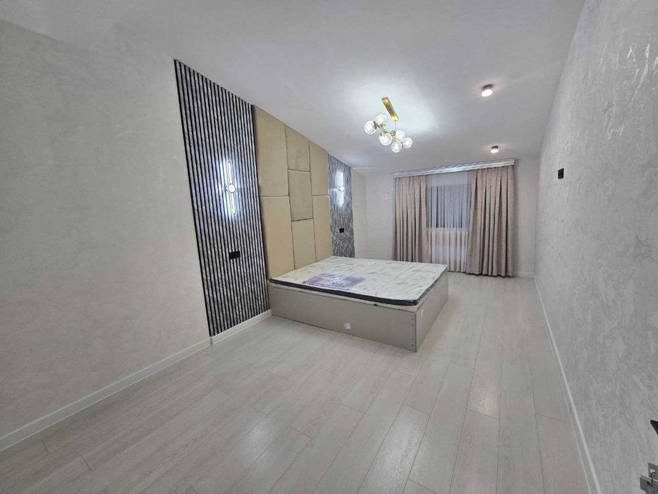 Мансарда люкс 95м2 4х комнатная новостройка 6-этаж ул. Шота Руставели!