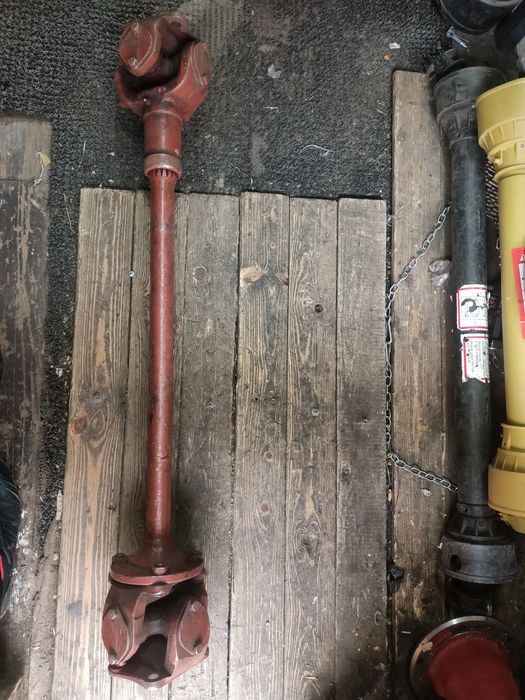 Продам вал карданный