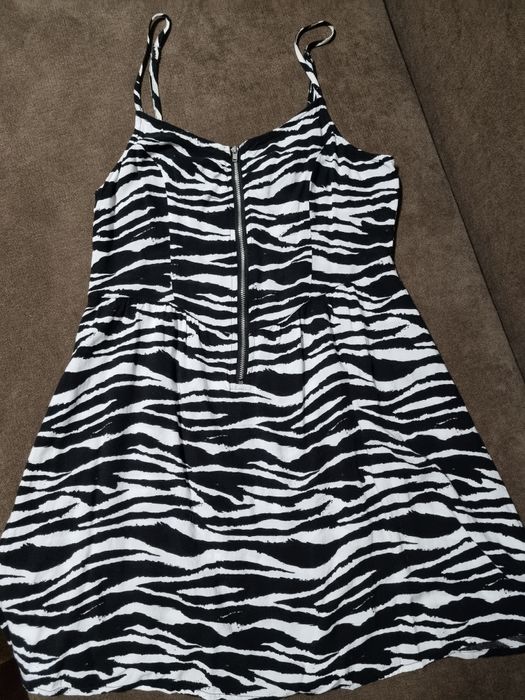 Роклички размер S