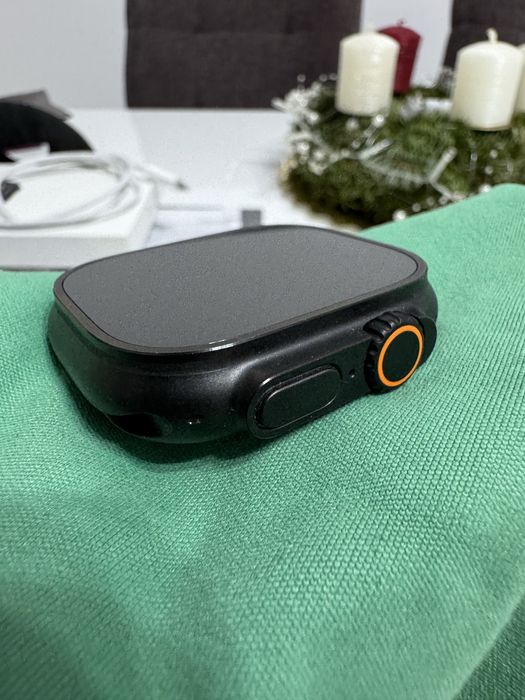 Apple Watch Ultra 2 (49 mm, Titanium) – Baterie 100%, Garanție iStyle