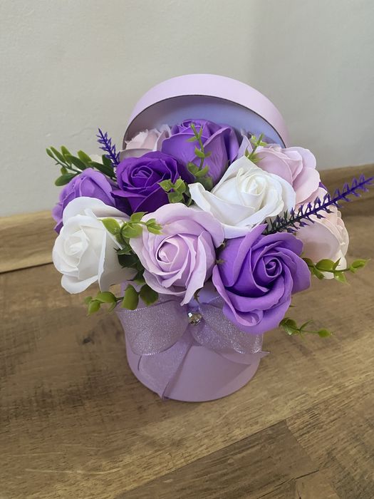 Аранжировки със сапунени цветя