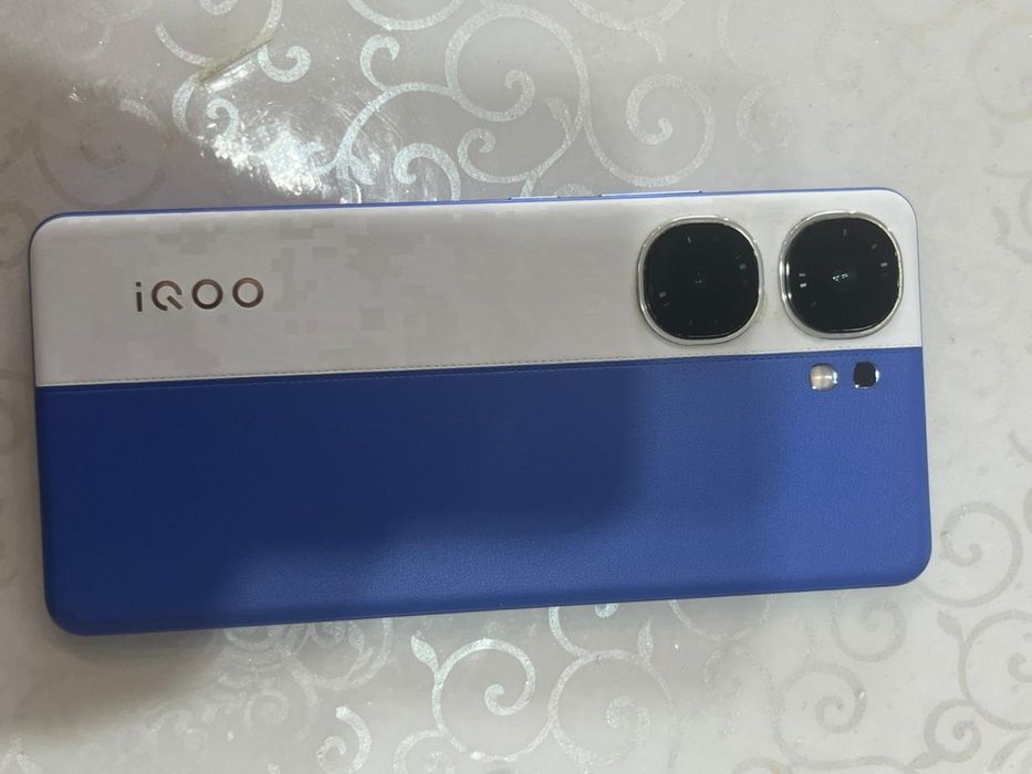 Iqoo neo 9s pro plus