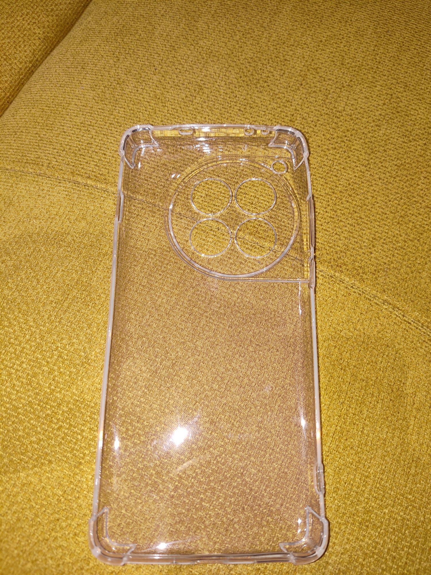 OnePlus 12 прозрачен калъф