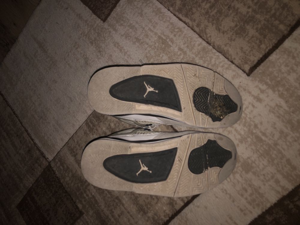 Când jordan 4 military blak