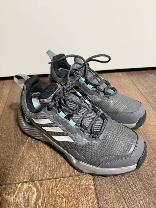 Adidas trekking waterproof 37