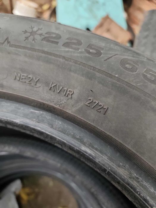 4 бр. Зимни Гуми DUNLOP 225/65/17