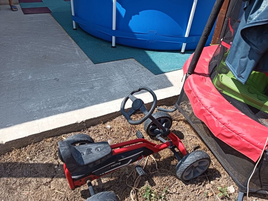 Kart cu pedale copii