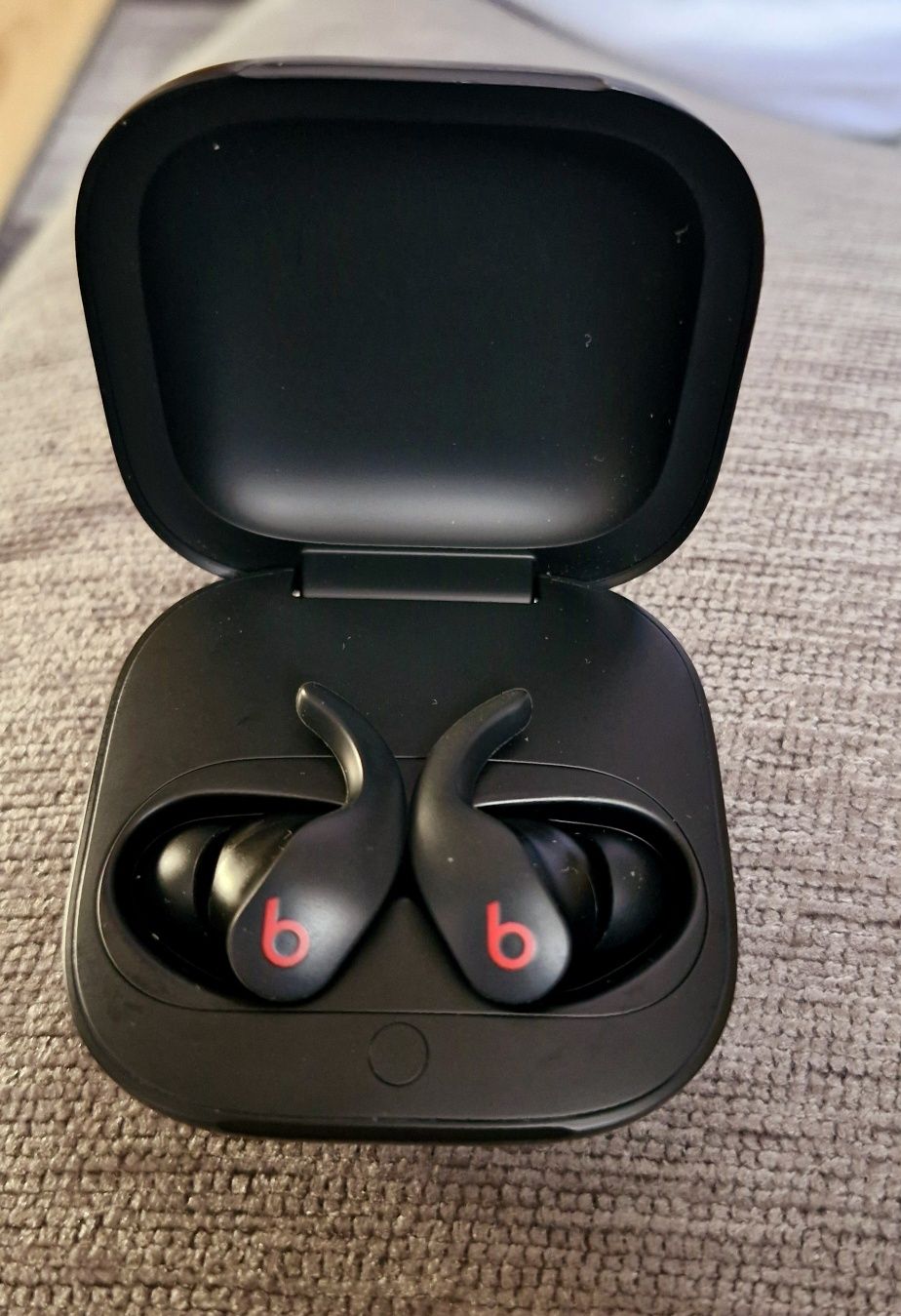 Безжични слушалки Beats by Dre fit pro  като нови