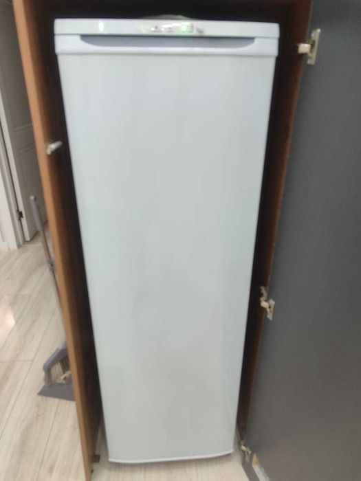 продам морозильник