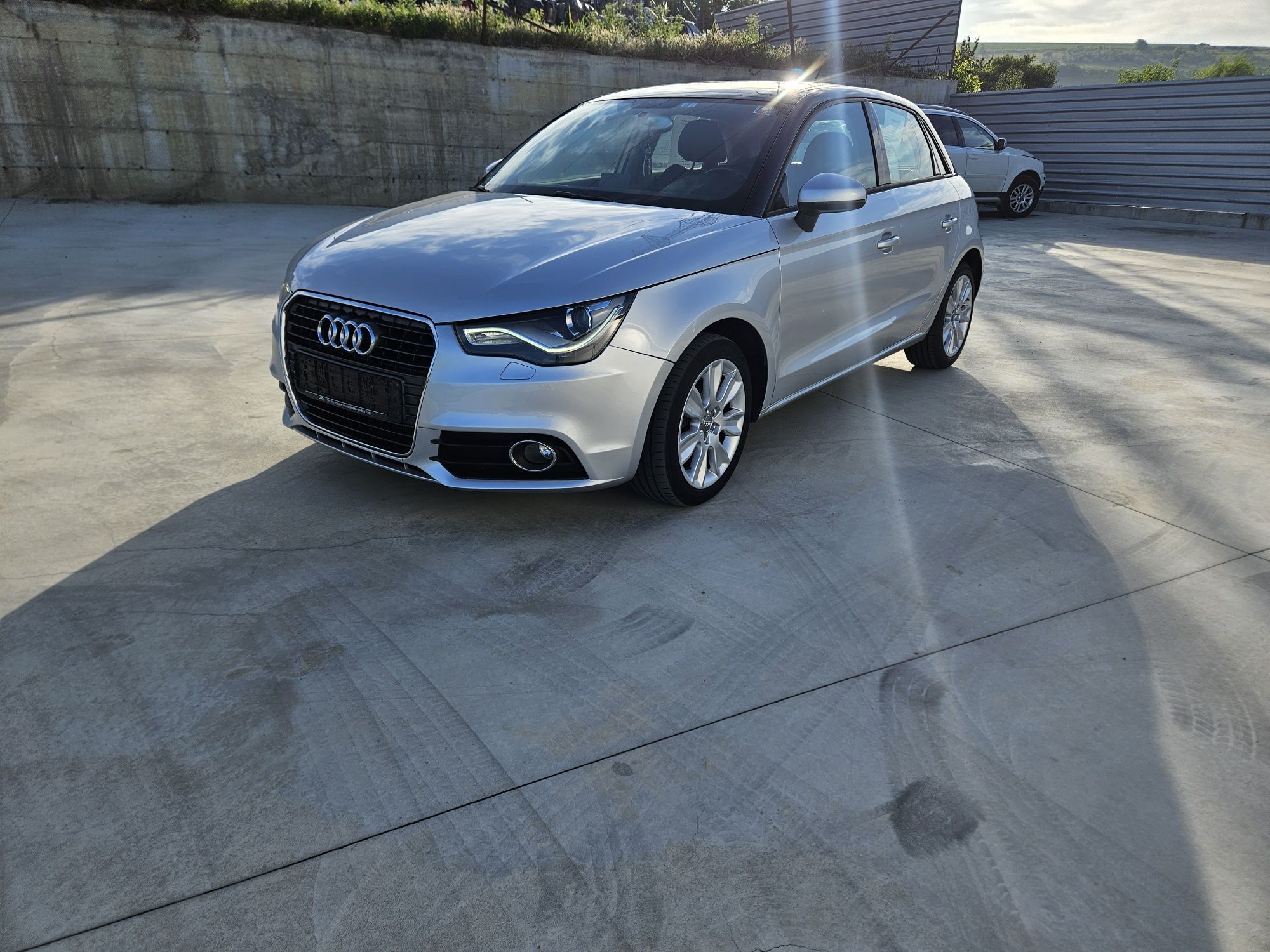 Audi A1 2012  cu 5 usi