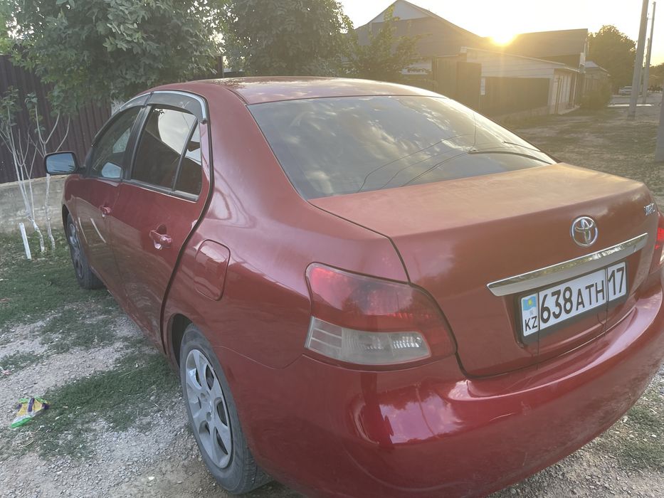 Срочно продам машину