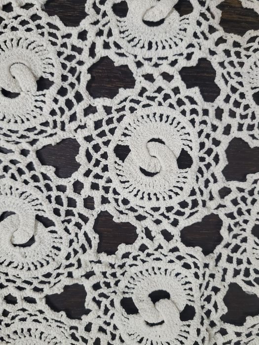 Mileu executat manual din fir de bumbac