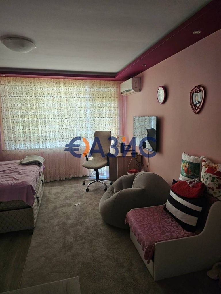 Продава се Къща в с. Гълъбец, Област Бургас - 236 кв.м за 839 €/кв.м - Снимка #7