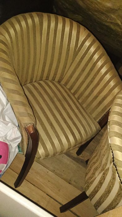 Urgent -Scaune retro in stare buna