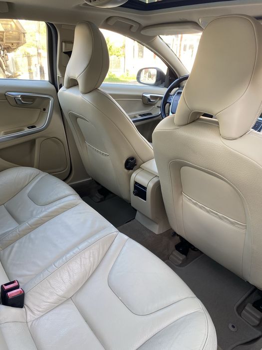 Volvo S60 D5 Xenium 2010 AWD