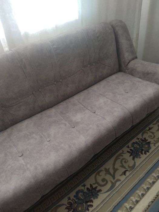 Продам диван в хорошем состоянии
