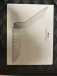 Magic Keyboard noua