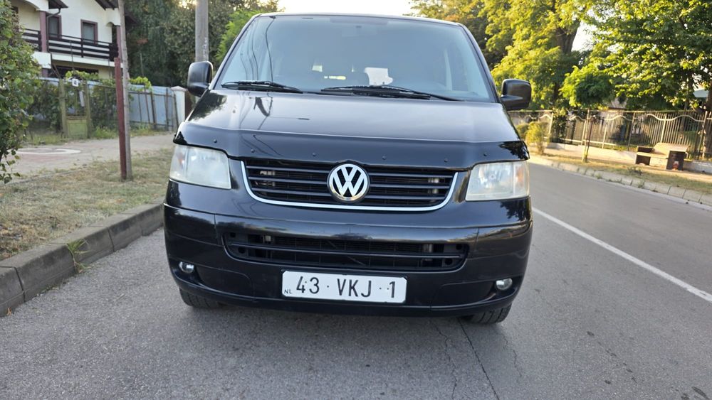 Vw Transporter T5 * 1.9 TDI * An 2008 * Dublu cabina 6 Locuri