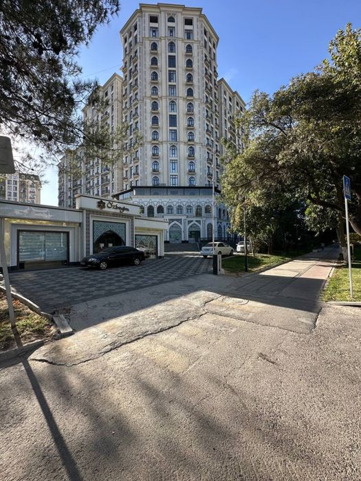 Продаётся КВАРТИРА 2/3/13 на 68м2 ЖК "Uzbegim" ул. Бабура, аэропорт