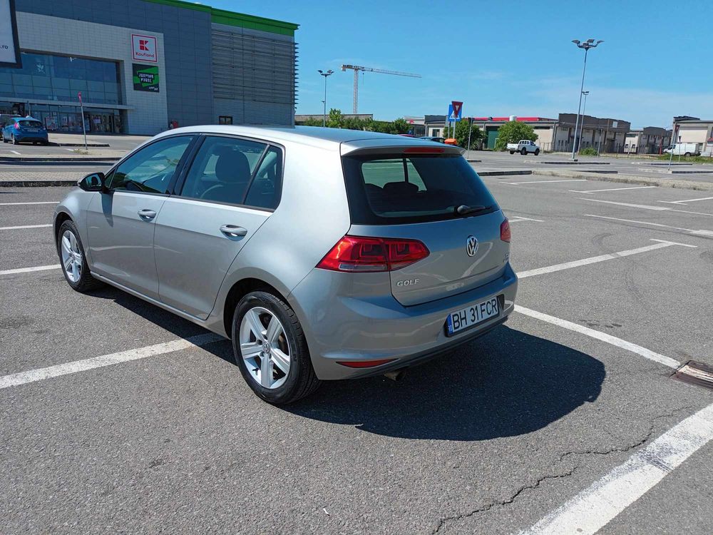 Vând vw golf 7  1.2 TSI bluemotion