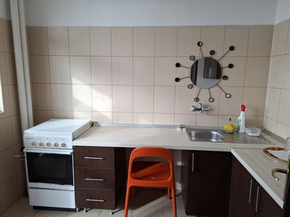 Vând apartament  cu 2 camere, calea Griviței  nr 230 et 5/7