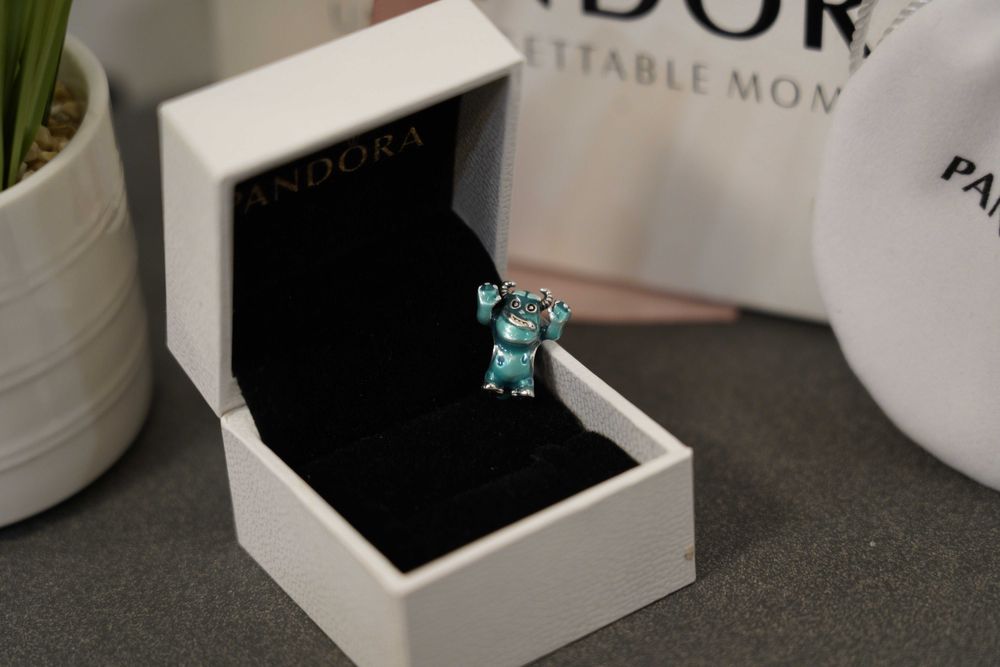 Талисман Пандора - Monsters Inc.