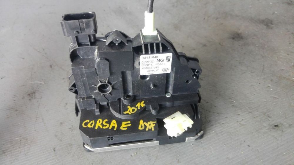 broasca iala dreapta fata opel corsa e 13431840