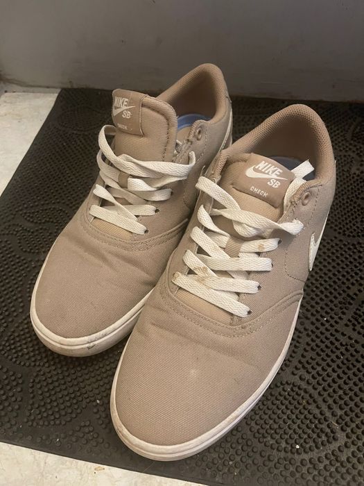 Nike кецове / маратонки