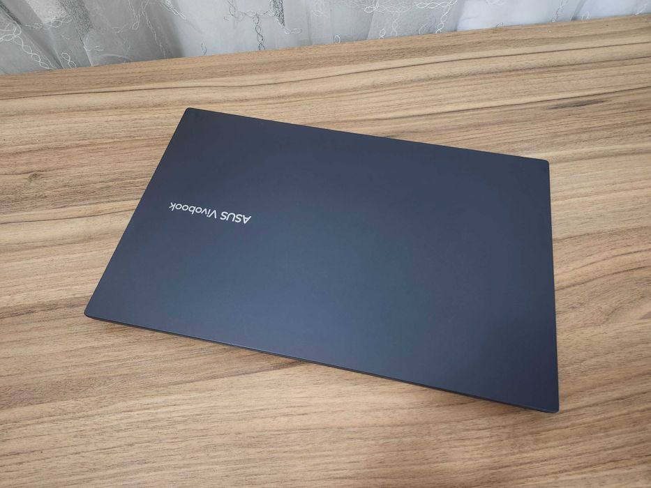 Asus Vivobook i5-12GEN/RAM 8/M.2 512/15.6