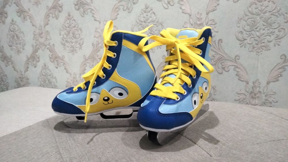 Коньки детские 2 лезвия для начинающих
