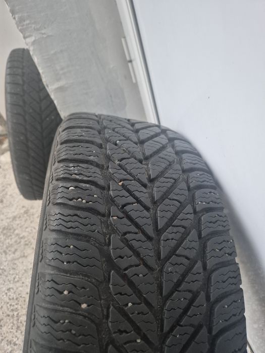 Продавам зимни гуми Debica Frigo 205/55/R16