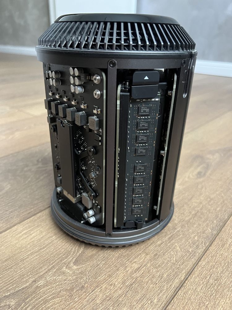Mac pro 2013 (6.1)