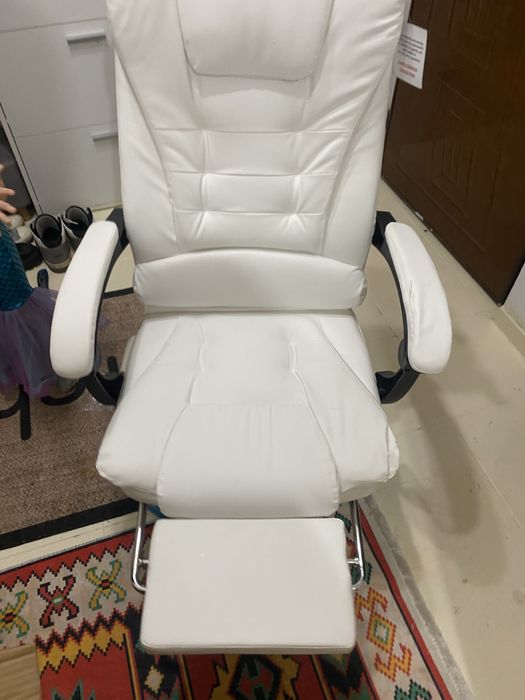 Scaun cu masaj de birou