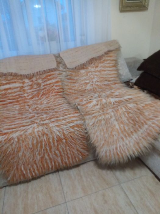 Set 2 țoluri vechi din lână pură de oaie,lucrate manual pe Valea Șie