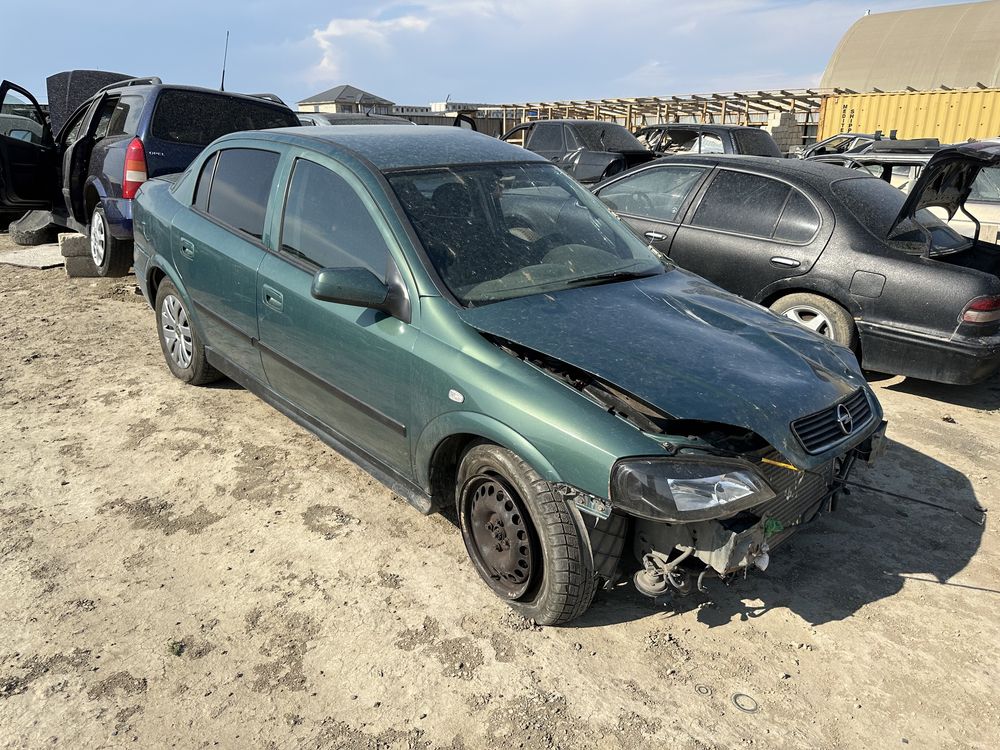 Astra 2002,1.6,Акпп