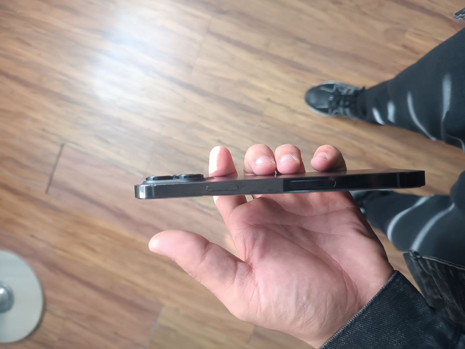 iPhone 14 pro max 256/84 esim