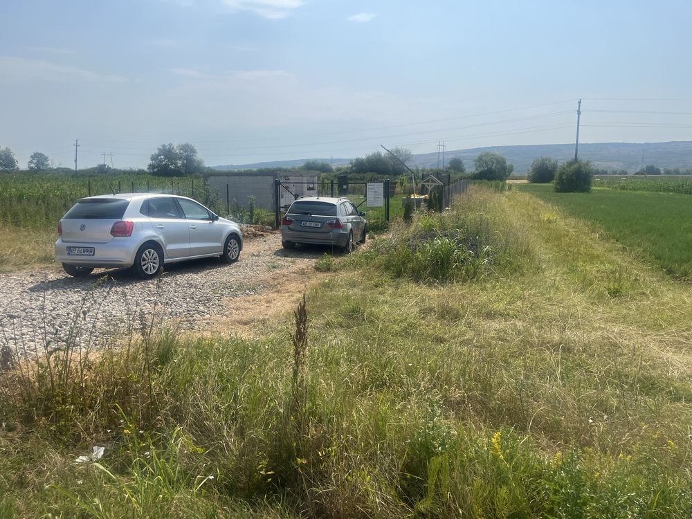 Vand teren cu proiect pentru casa