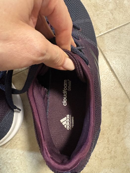 Дамски маратонки Adidas Cloudfoam