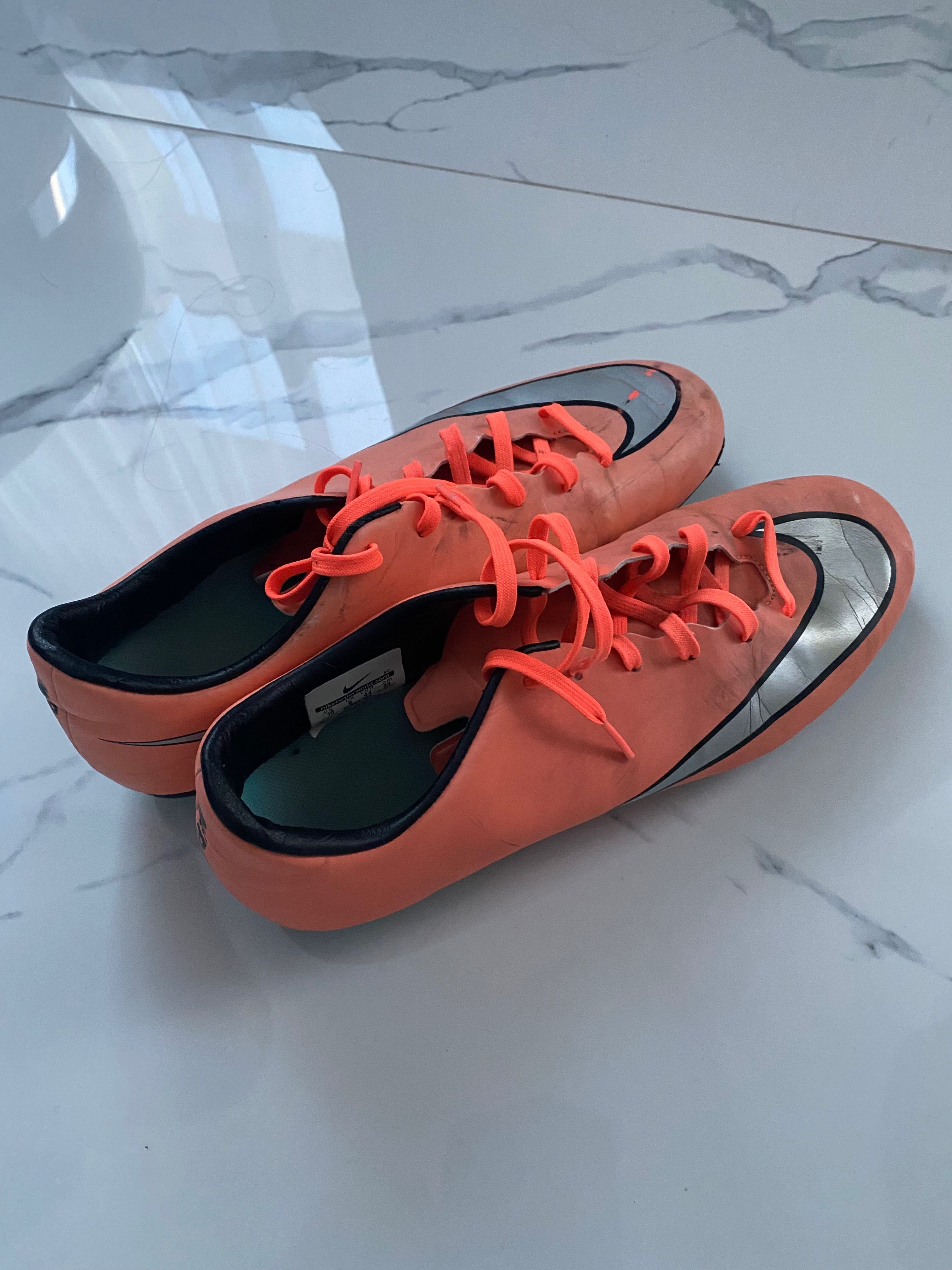 [44] Nike Mercurial Mango