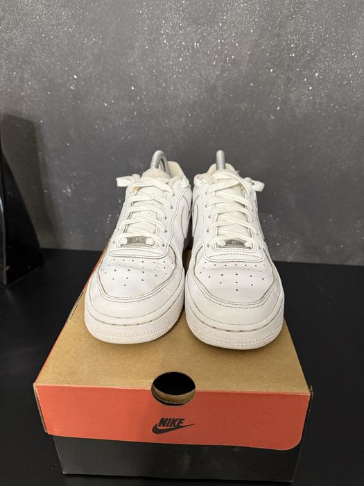 Nike Air Force 1 07’ Triple White