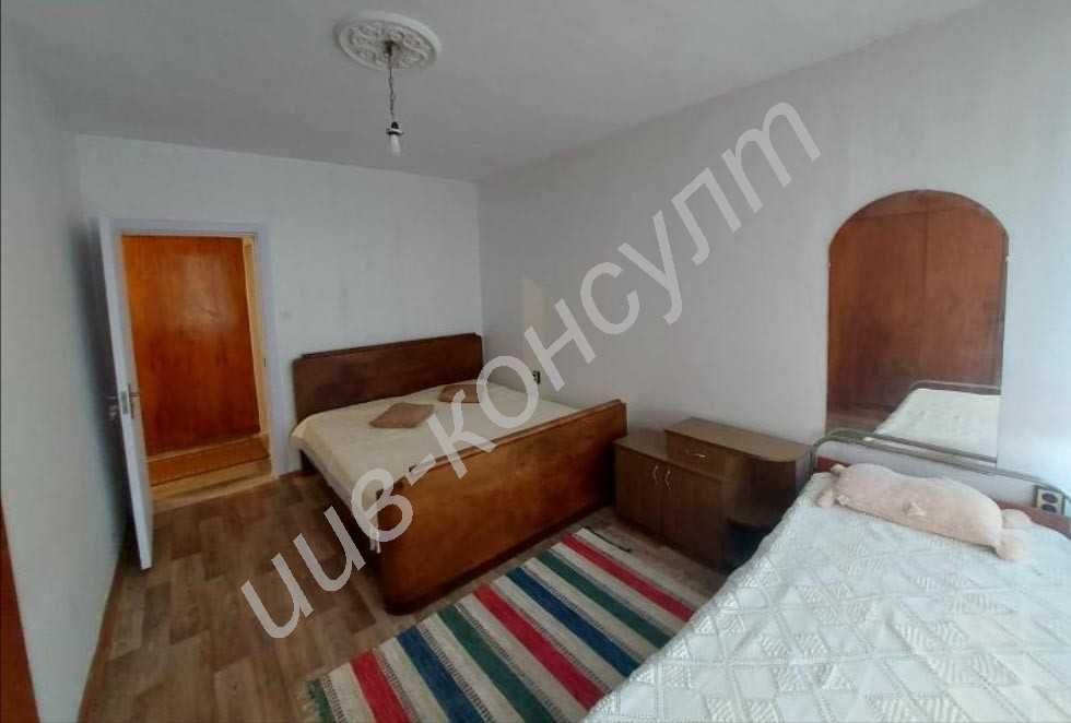 Продава се Двустаен апартамент в Велико Търново, Колю Фичето - 63 кв.м за 1381 €/кв.м - Снимка #2