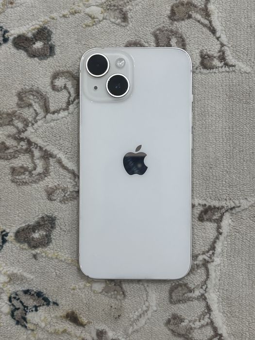 iPhone 14 в хороошем состоянии