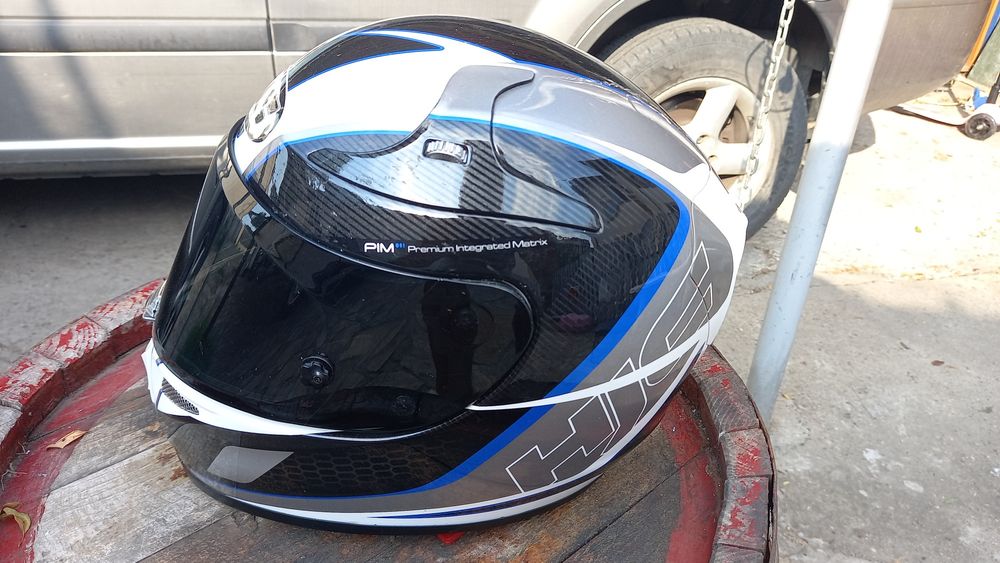 Каска X-lite 802RR Ultra Carbon S и  HJC RPHA 10 PIM S-56
