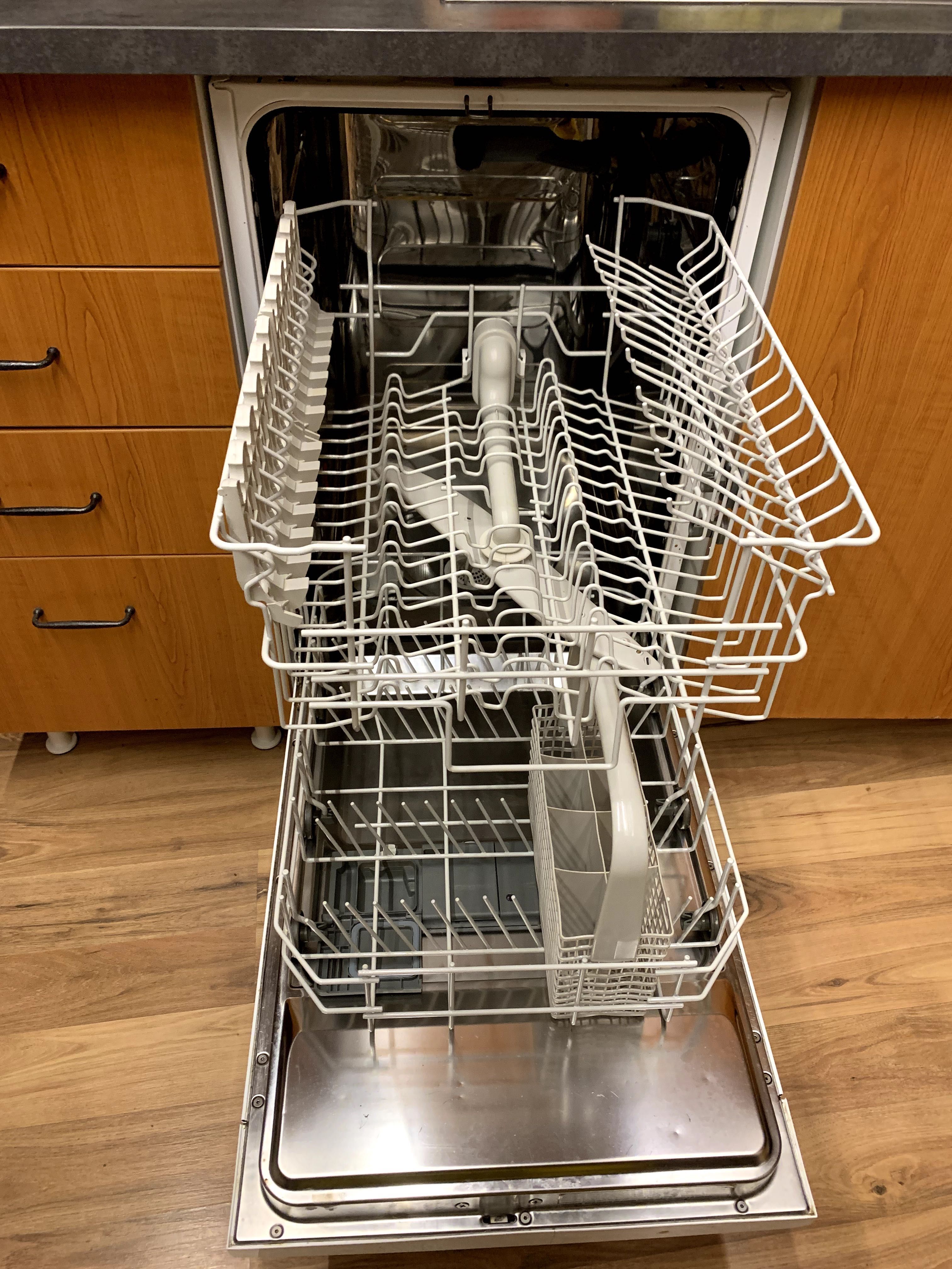 Съдомиялна ZANUSSI_45 см_свободностояща